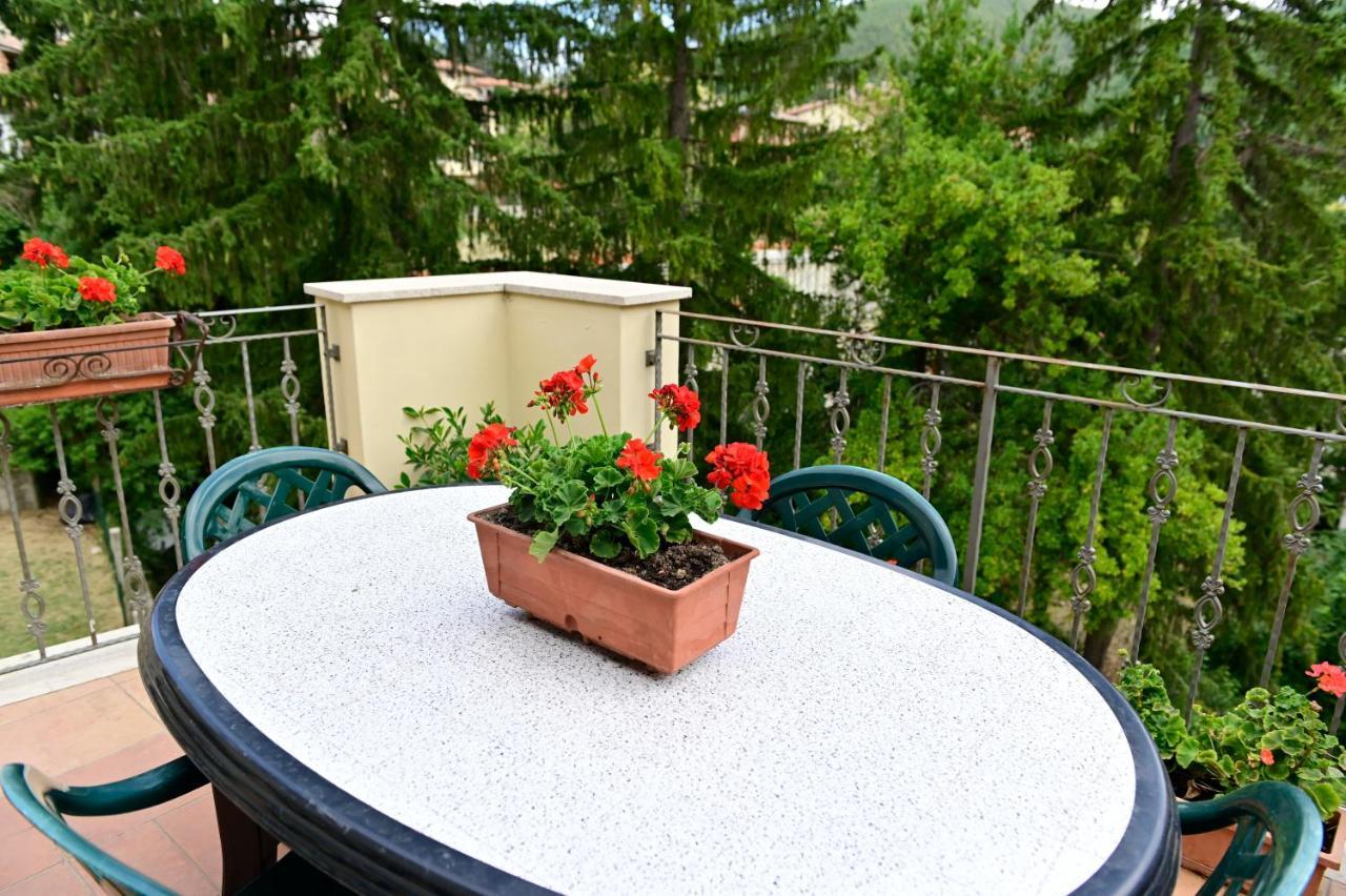 Casa Valentina Apartment Nocera Umbra Exterior photo
